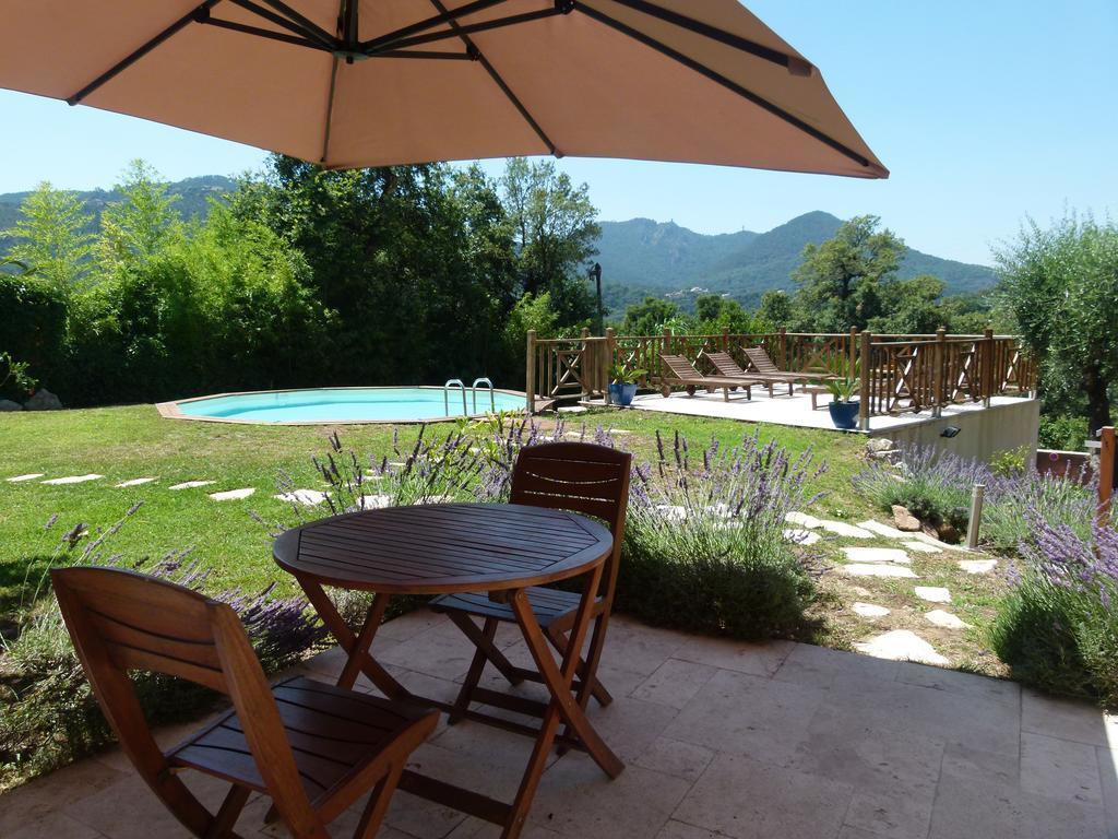 Soleil Rouge Apartment Les Adrets-de-l'Esterel Luaran gambar