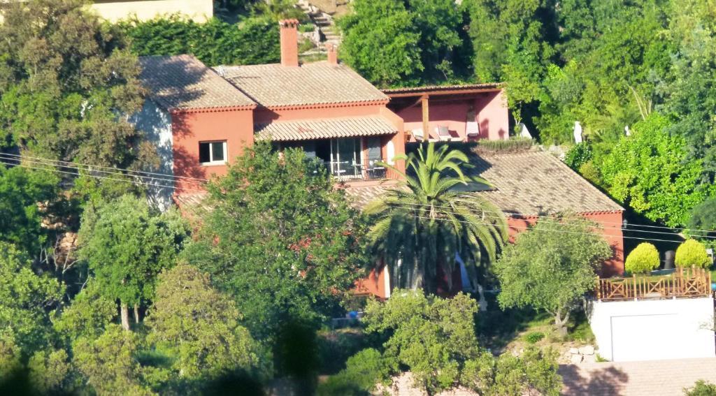 Soleil Rouge Apartment Les Adrets-de-l'Esterel Luaran gambar