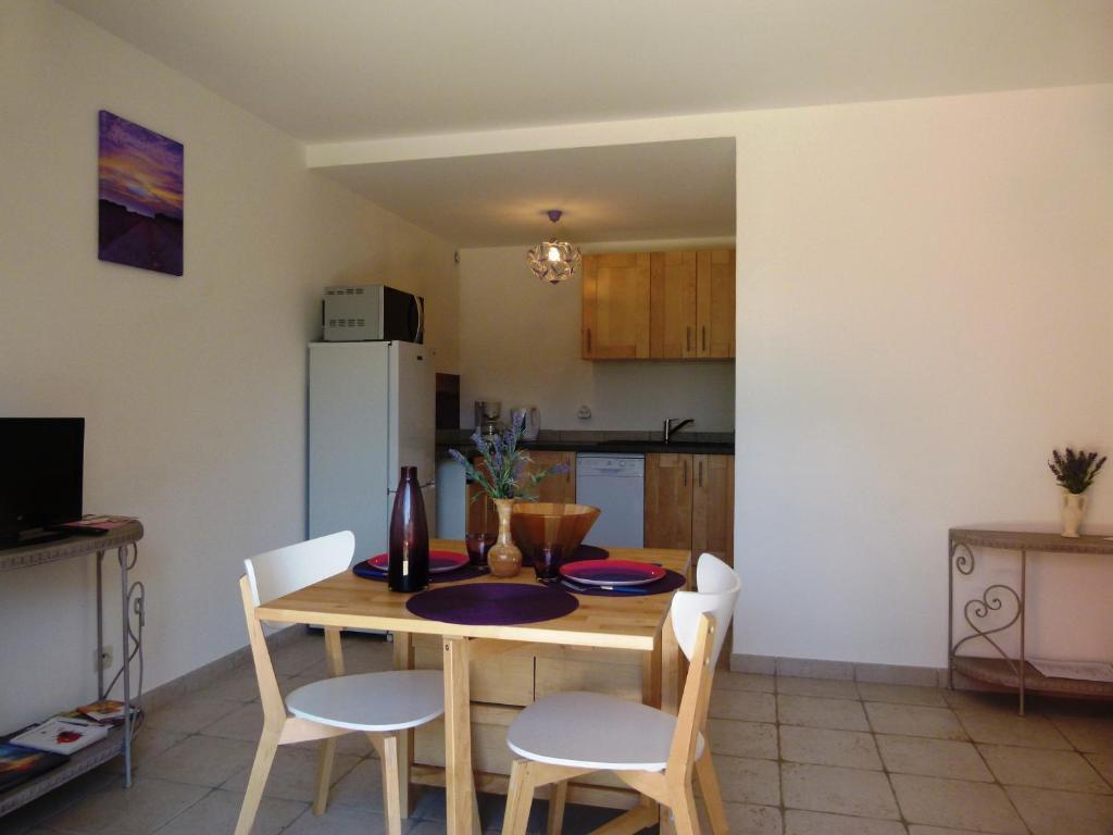 Soleil Rouge Apartment Les Adrets-de-l'Esterel Bilik gambar